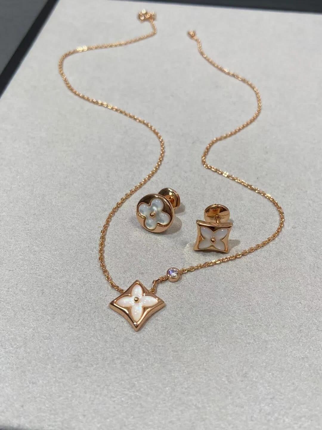 Louis Vuitton Gold Flower Earrings and Bracelet Set
